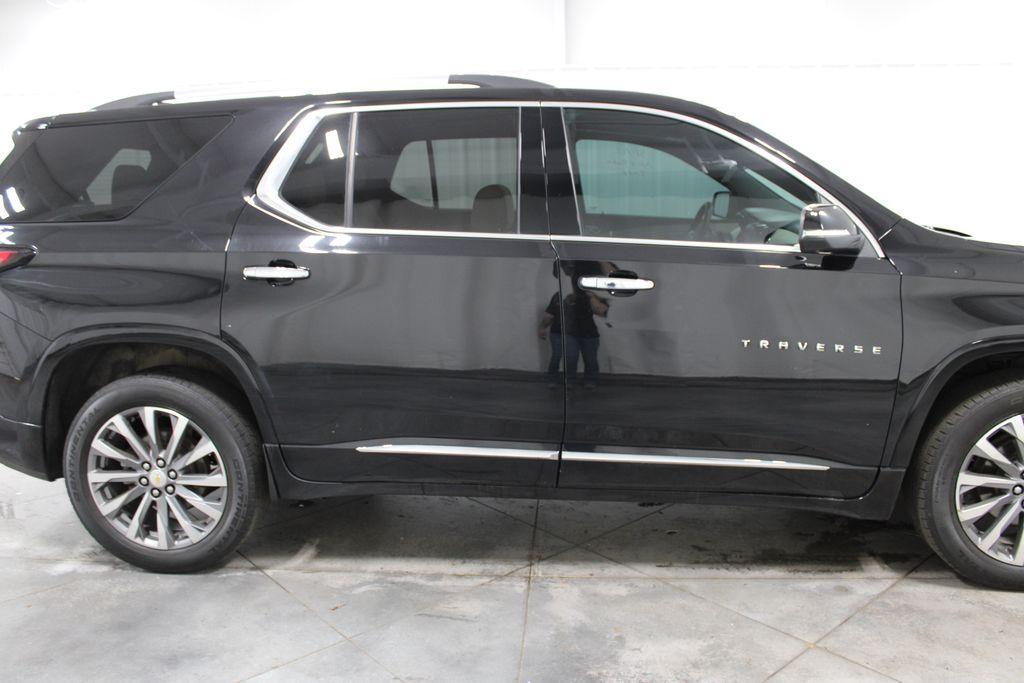 used 2023 Chevrolet Traverse car, priced at $35,898