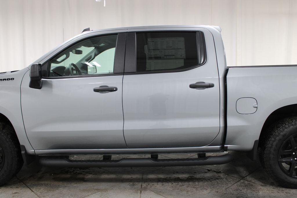 new 2025 Chevrolet Silverado 1500 car, priced at $46,726