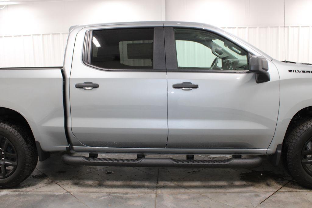 new 2025 Chevrolet Silverado 1500 car, priced at $46,726