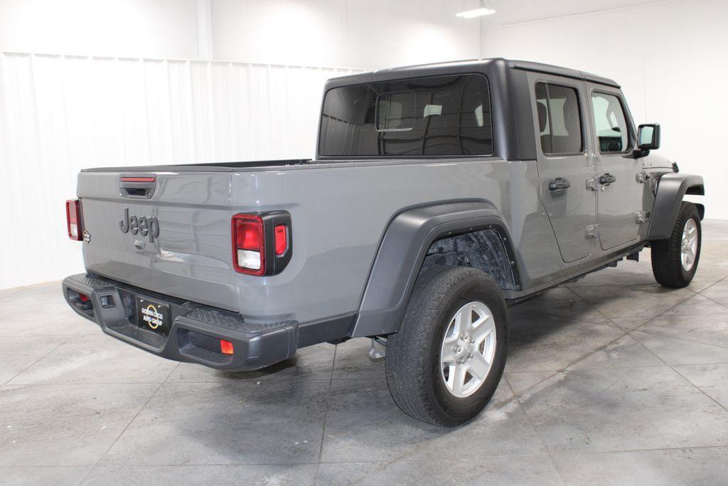 used 2023 Jeep Gladiator car, priced at $29,318