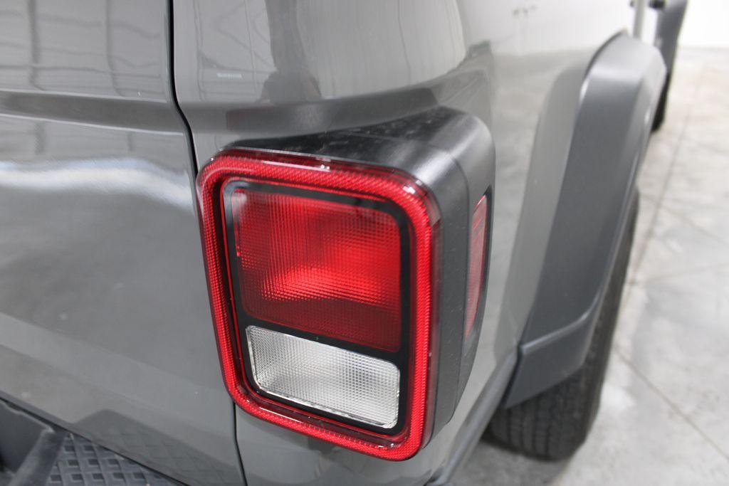 used 2023 Jeep Gladiator car, priced at $29,318