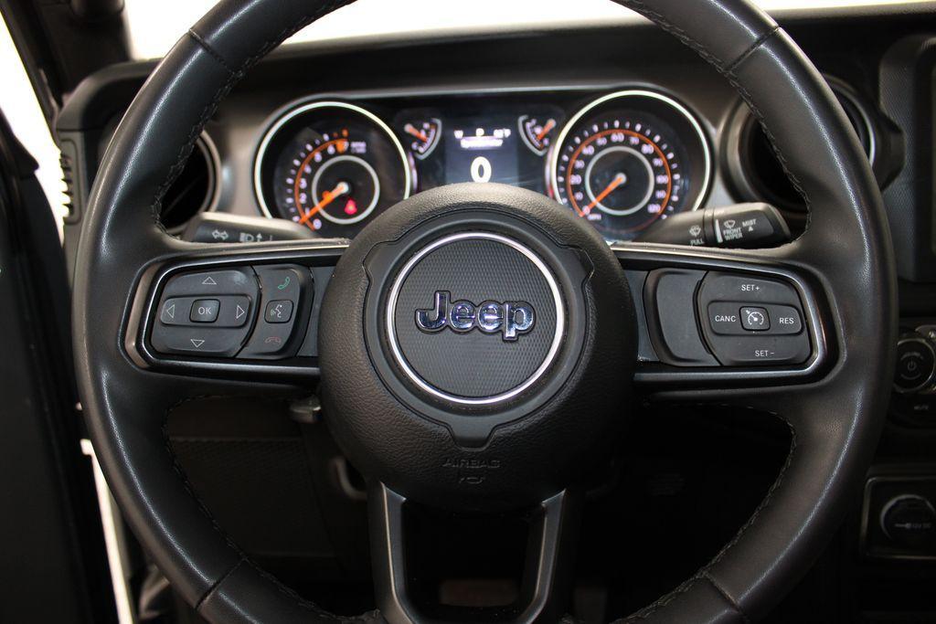 used 2023 Jeep Gladiator car, priced at $29,318