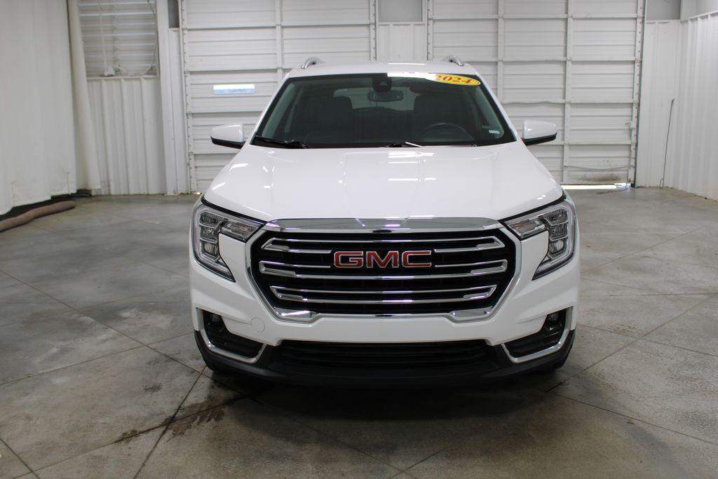 used 2024 GMC Terrain car, priced at $25,148