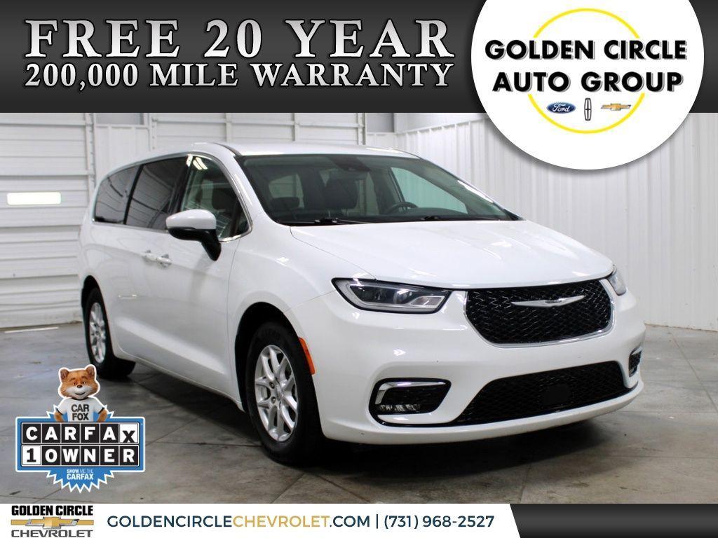 used 2023 Chrysler Pacifica car, priced at $25,258