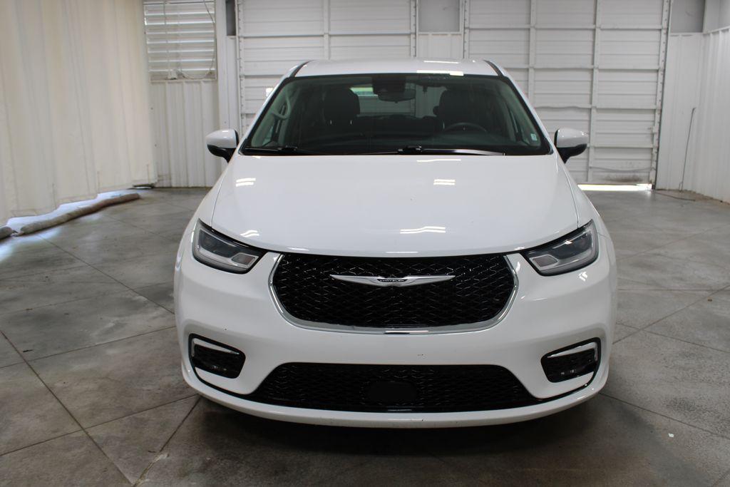 used 2023 Chrysler Pacifica car, priced at $25,258