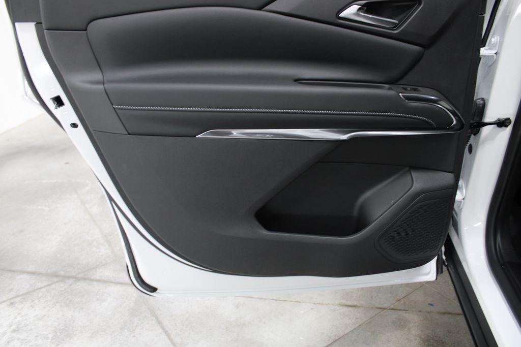 new 2026 Chevrolet Traverse car, priced at $41,488