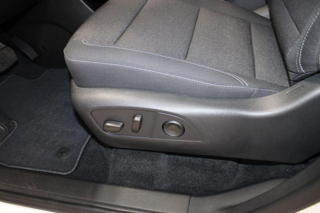 new 2026 Chevrolet Traverse car, priced at $41,488