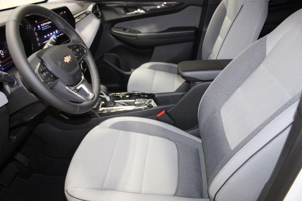 new 2026 Chevrolet TrailBlazer car, priced at $28,088