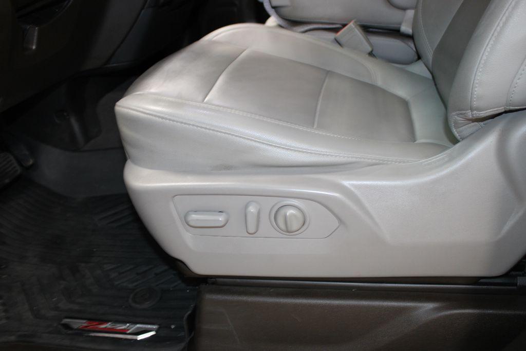 used 2021 Chevrolet Silverado 1500 car, priced at $30,598