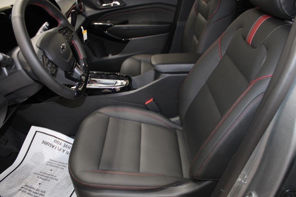 new 2025 Chevrolet Trax car, priced at $27,349