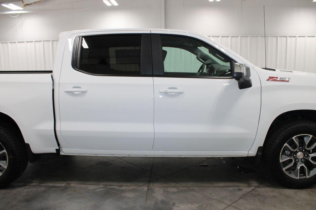 new 2025 Chevrolet Silverado 1500 car, priced at $59,217