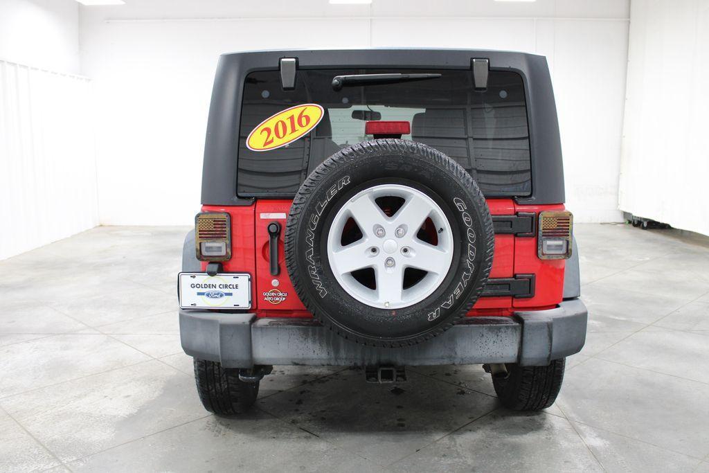 used 2016 Jeep Wrangler Unlimited car, priced at $18,444