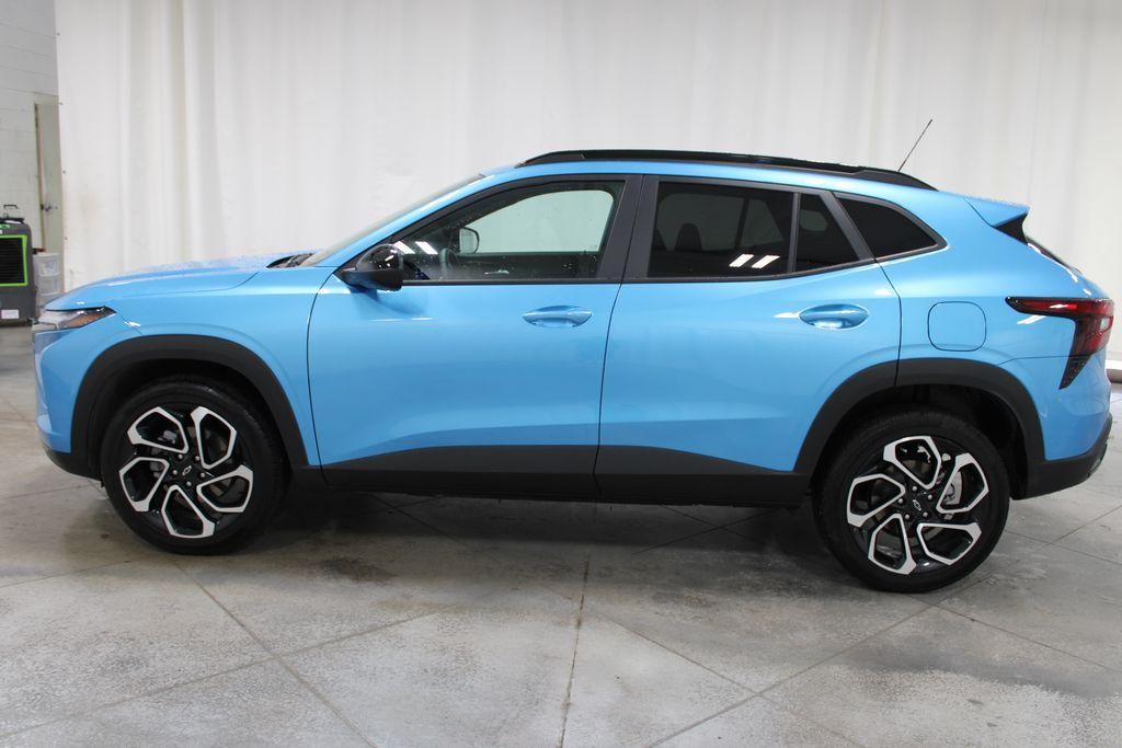 used 2025 Chevrolet Trax car, priced at $26,568