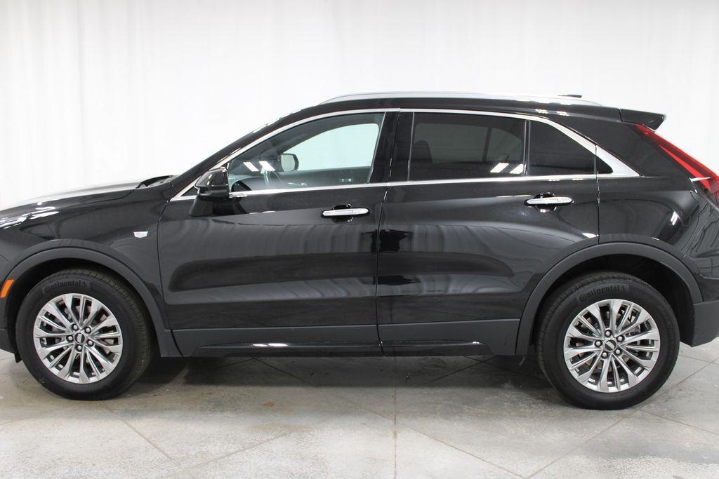 used 2024 Cadillac XT4 car, priced at $36,529