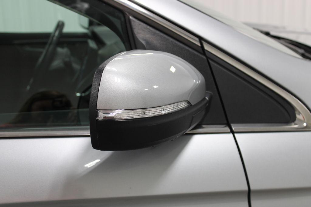 used 2024 Ford Edge car, priced at $31,458