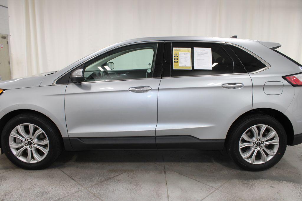 used 2024 Ford Edge car, priced at $31,458