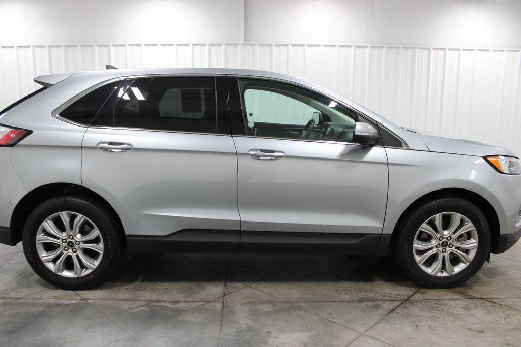 used 2024 Ford Edge car, priced at $31,458