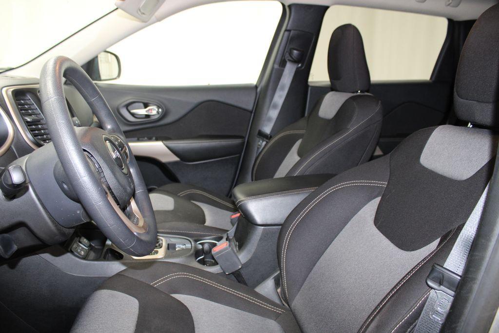 used 2018 Jeep Cherokee car, priced at $14,298