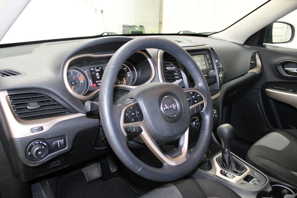 used 2018 Jeep Cherokee car, priced at $14,298