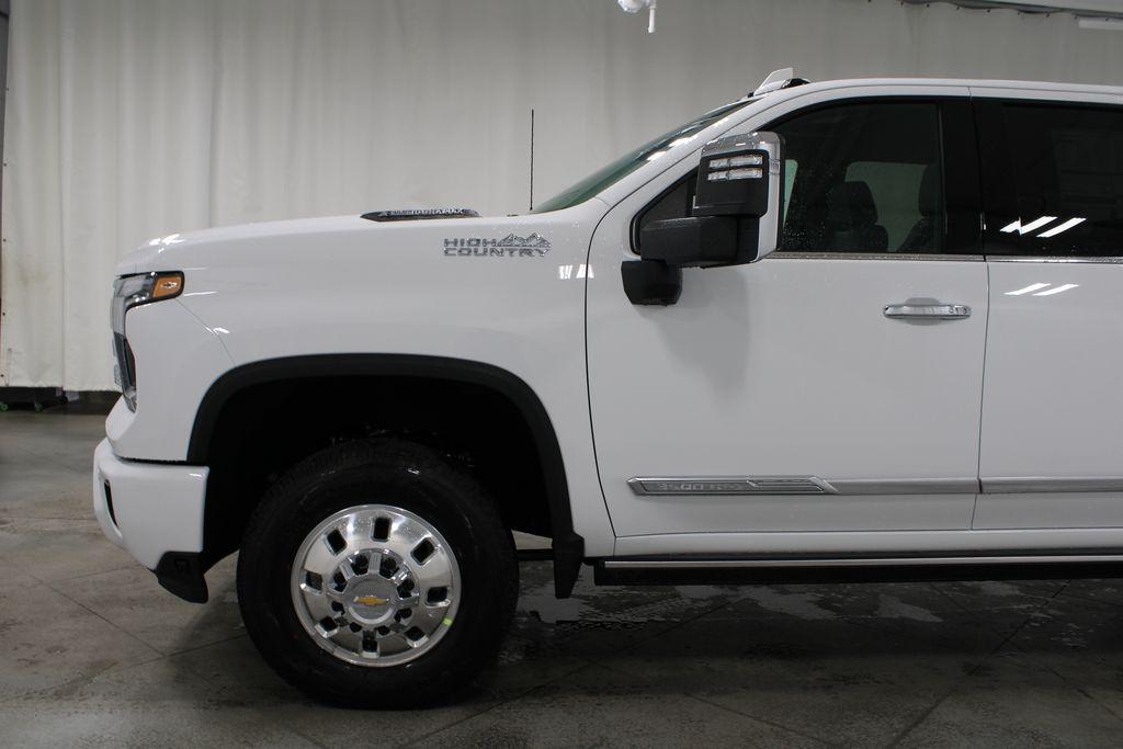 new 2025 Chevrolet Silverado 3500 car, priced at $87,388