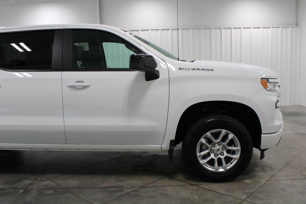 new 2024 Chevrolet Silverado 1500 car, priced at $50,308