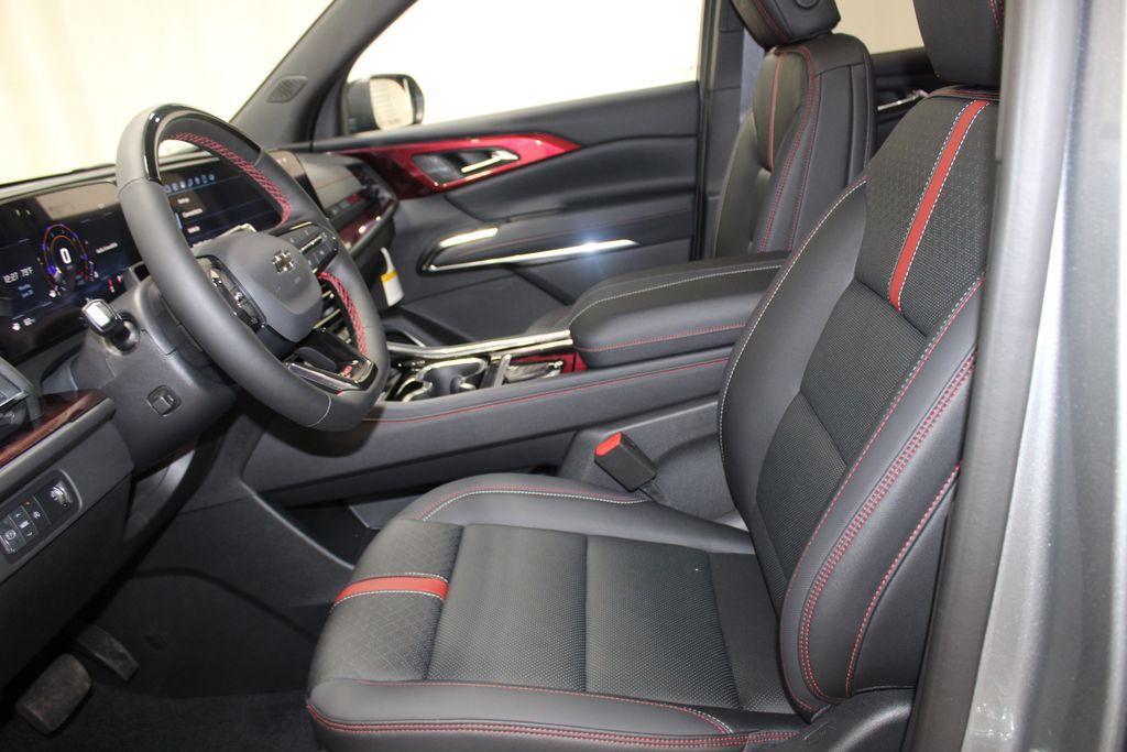 new 2025 Chevrolet Traverse car, priced at $56,737