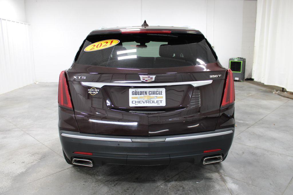 used 2021 Cadillac XT5 car, priced at $20,388
