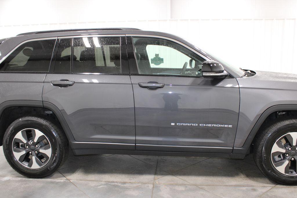 used 2024 Jeep Grand Cherokee 4xe car, priced at $37,168