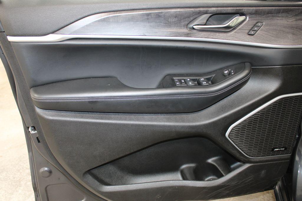 used 2024 Jeep Grand Cherokee 4xe car, priced at $37,168