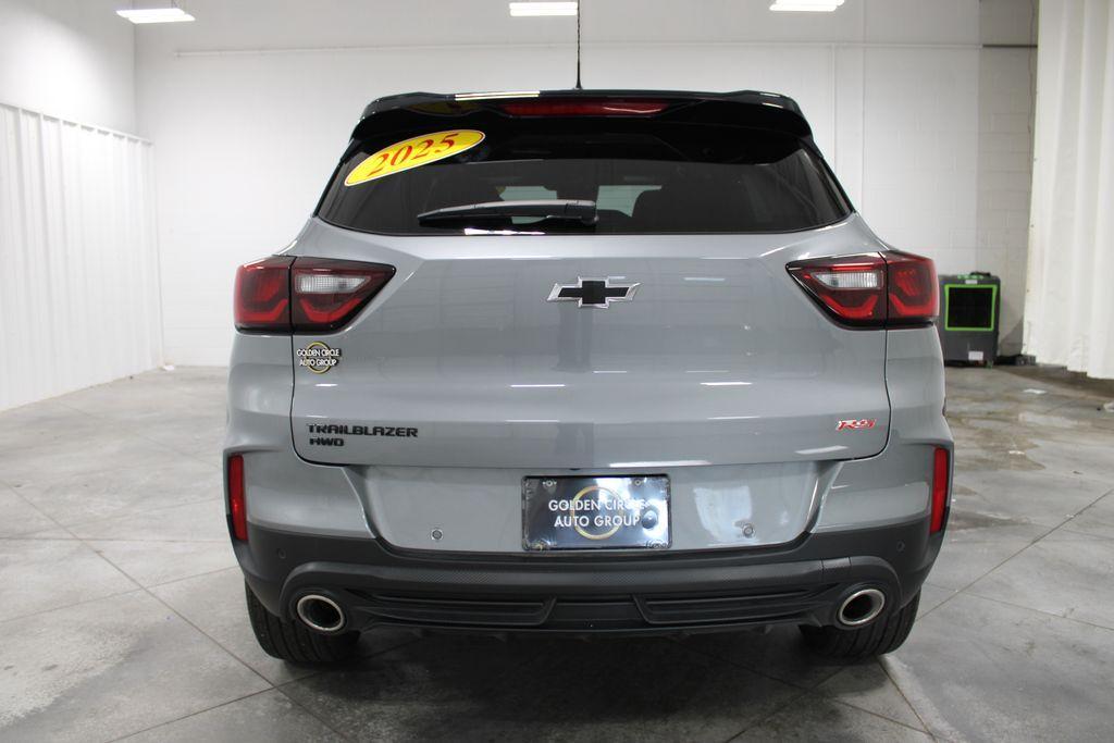 used 2025 Chevrolet TrailBlazer car, priced at $27,168