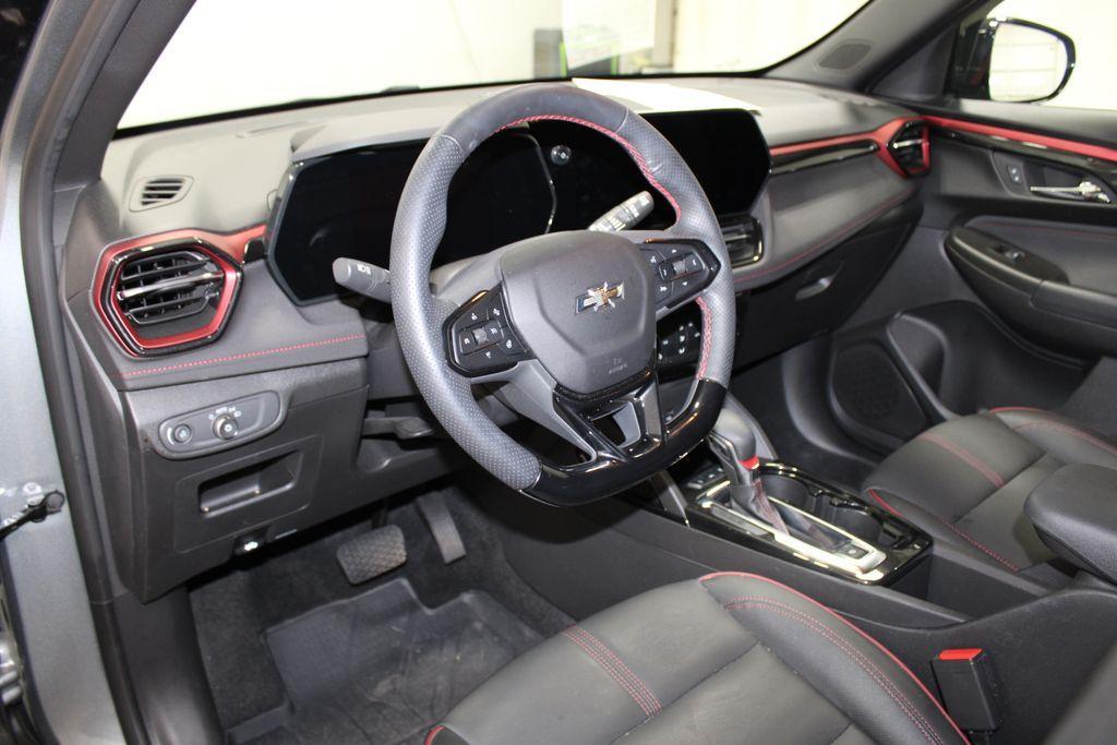 used 2025 Chevrolet TrailBlazer car, priced at $27,168