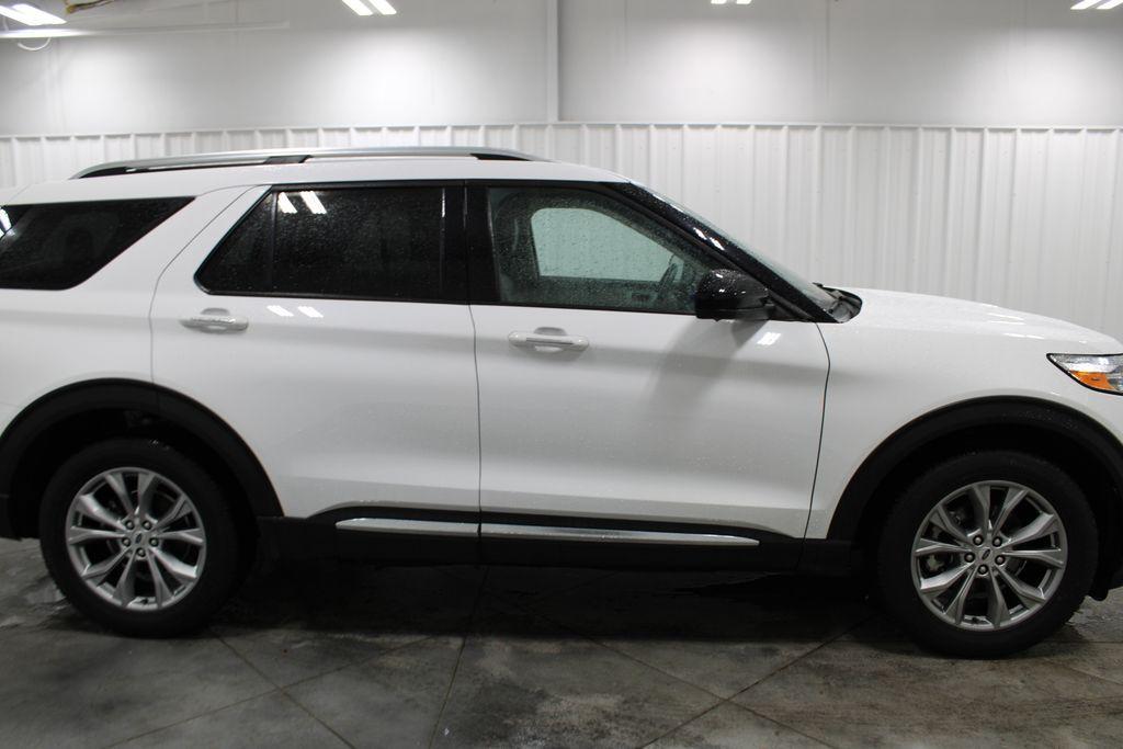 used 2022 Ford Explorer car, priced at $27,220