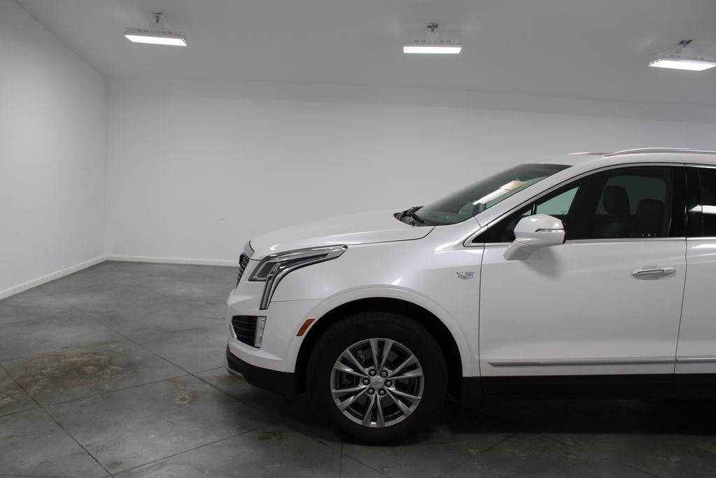 used 2022 Cadillac XT5 car, priced at $34,457