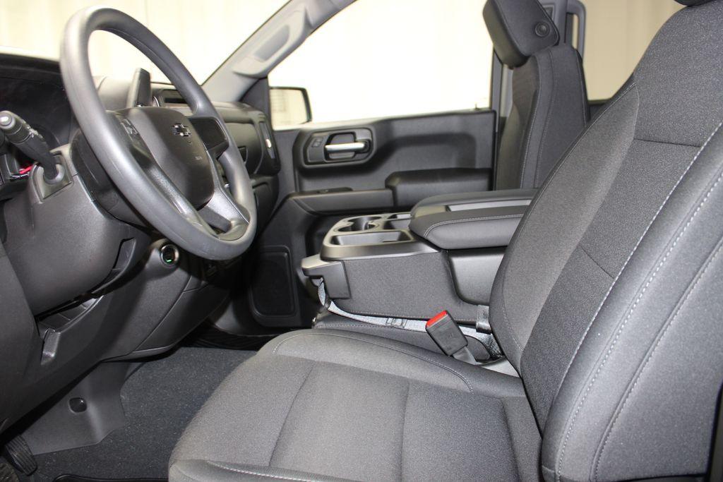 new 2025 Chevrolet Silverado 1500 car, priced at $52,906