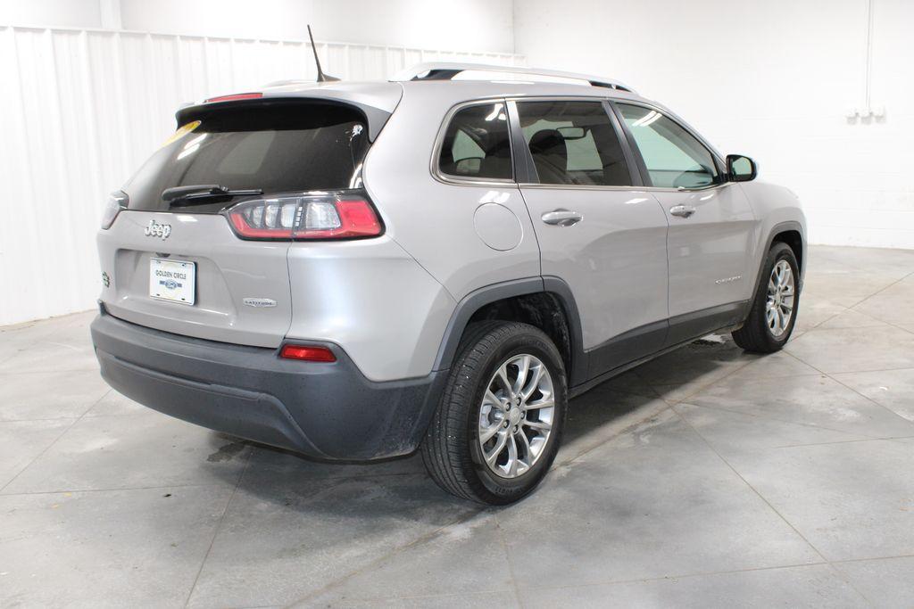 used 2019 Jeep Cherokee car, priced at $15,788