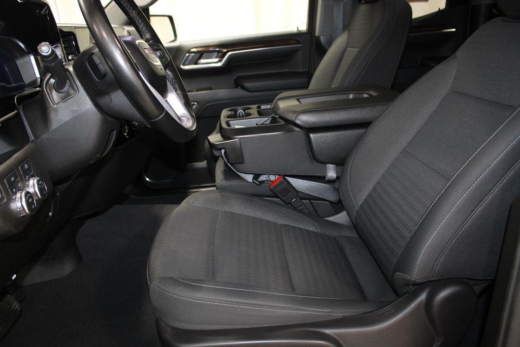 used 2024 GMC Sierra 1500 car, priced at $41,648