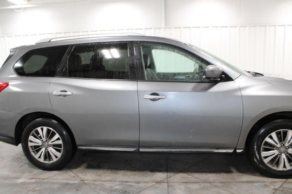 used 2020 Nissan Pathfinder car, priced at $14,728