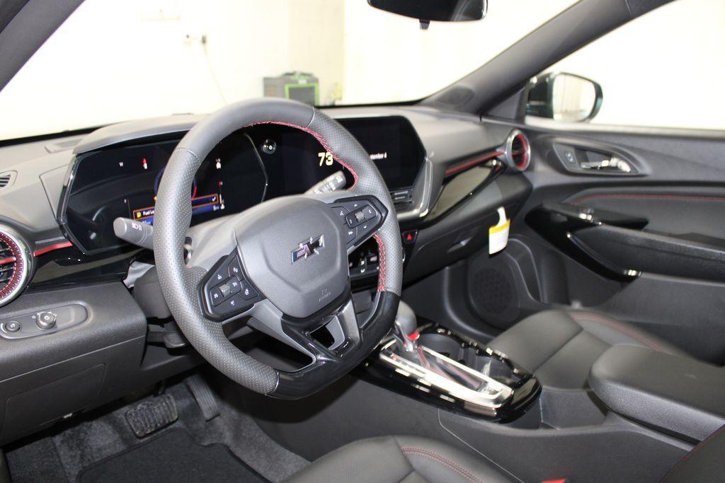 new 2025 Chevrolet Trax car, priced at $26,463