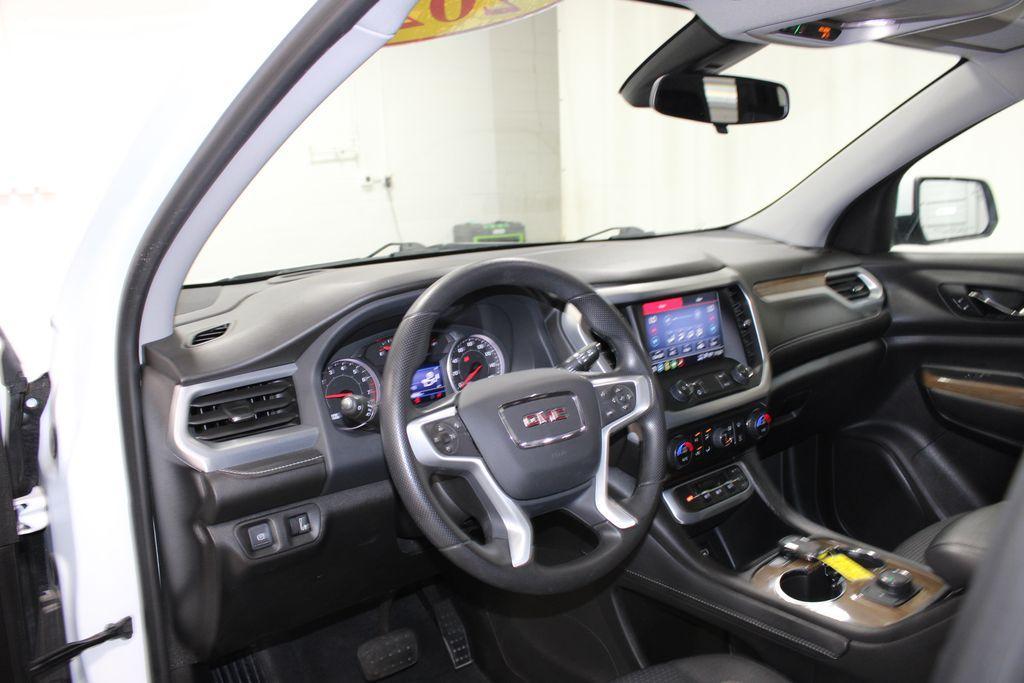 used 2022 GMC Acadia car, priced at $21,898