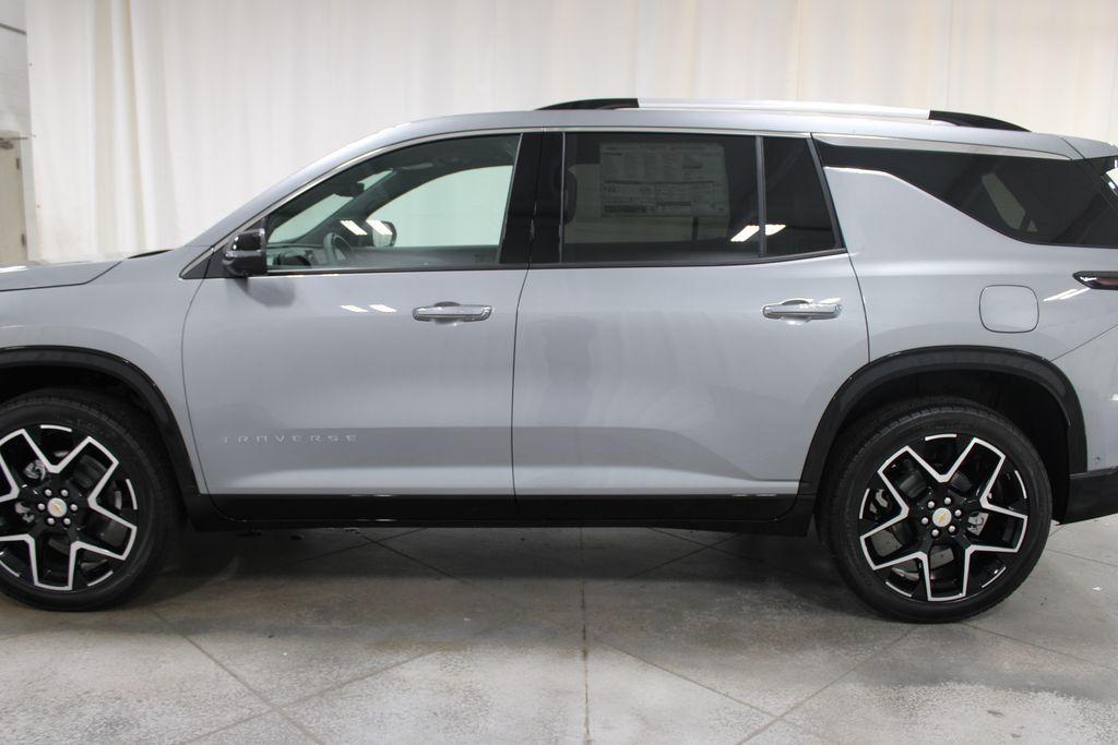 new 2025 Chevrolet Traverse car, priced at $56,267
