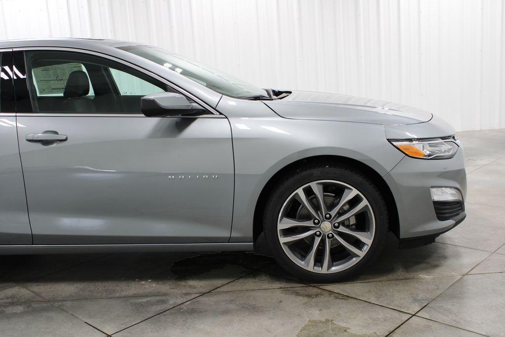 new 2025 Chevrolet Malibu car, priced at $32,638