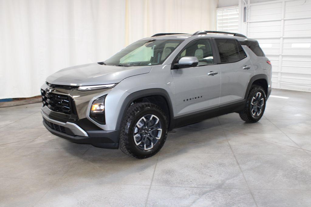 new 2026 Chevrolet Equinox car, priced at $34,323