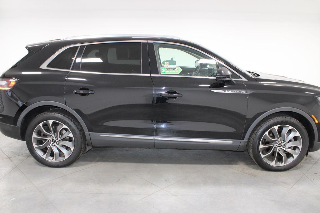 used 2022 Lincoln Nautilus car, priced at $33,738