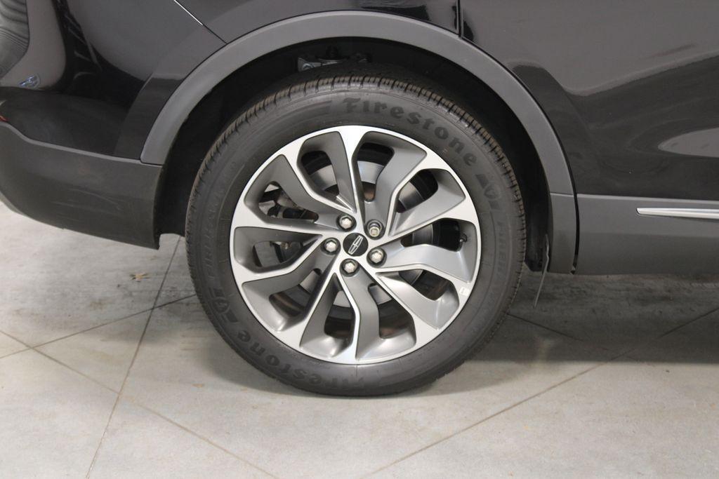 used 2022 Lincoln Nautilus car, priced at $33,738