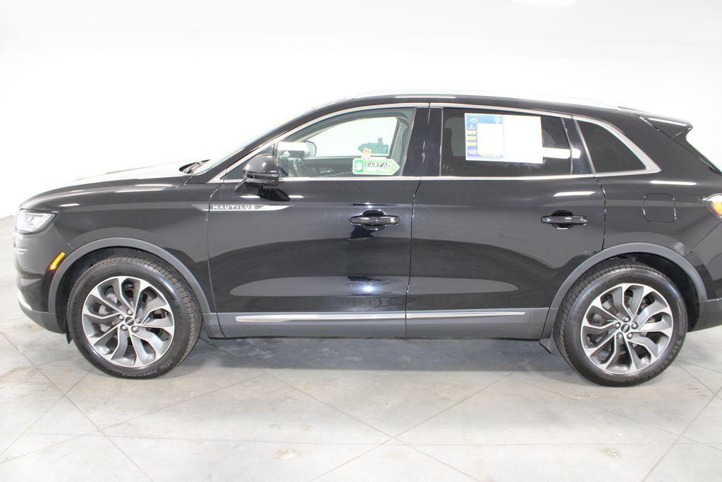 used 2022 Lincoln Nautilus car, priced at $33,738