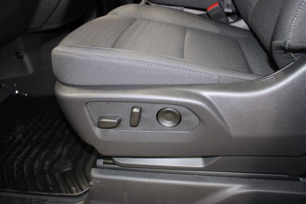 new 2025 Chevrolet Silverado 1500 car, priced at $47,398