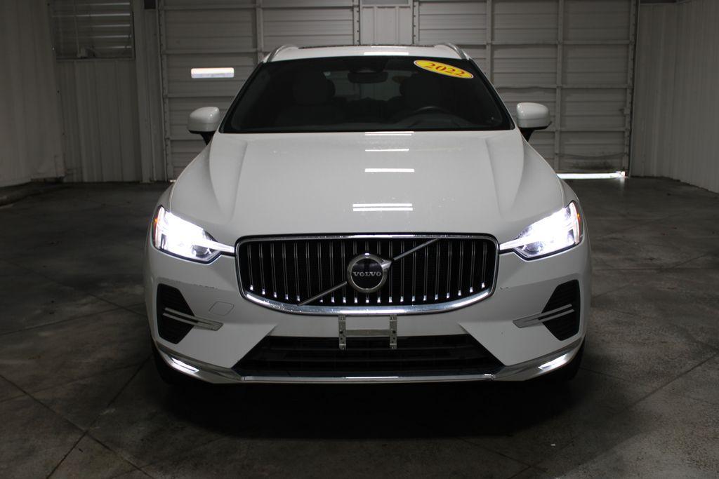 used 2022 Volvo XC60 car, priced at $36,179