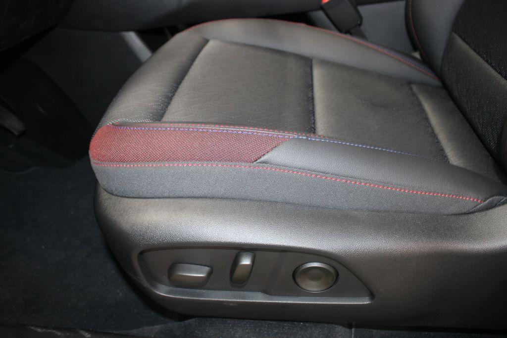 new 2026 Chevrolet Equinox car, priced at $36,142