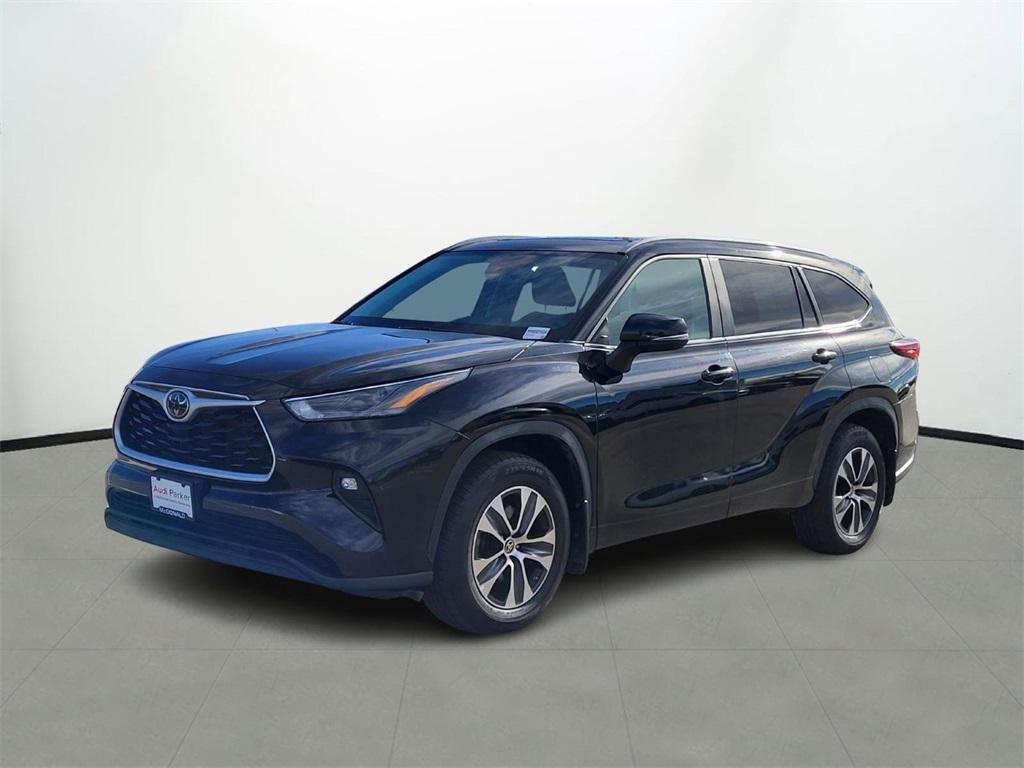 used 2024 Toyota Highlander car, priced at $38,701