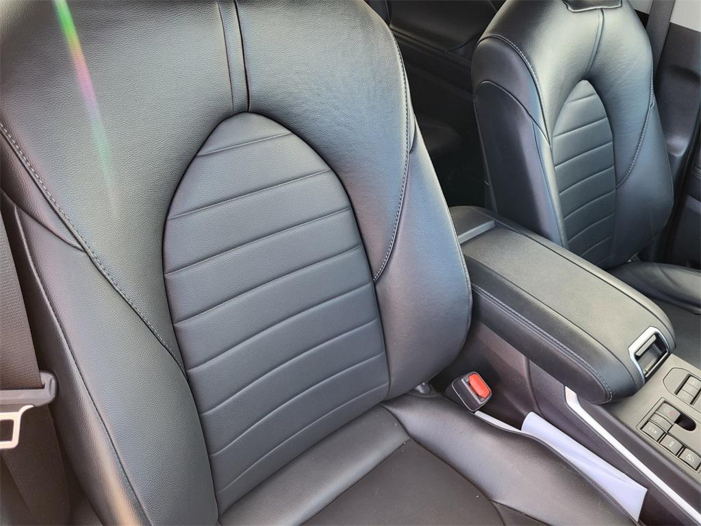 used 2024 Toyota Highlander car, priced at $38,701